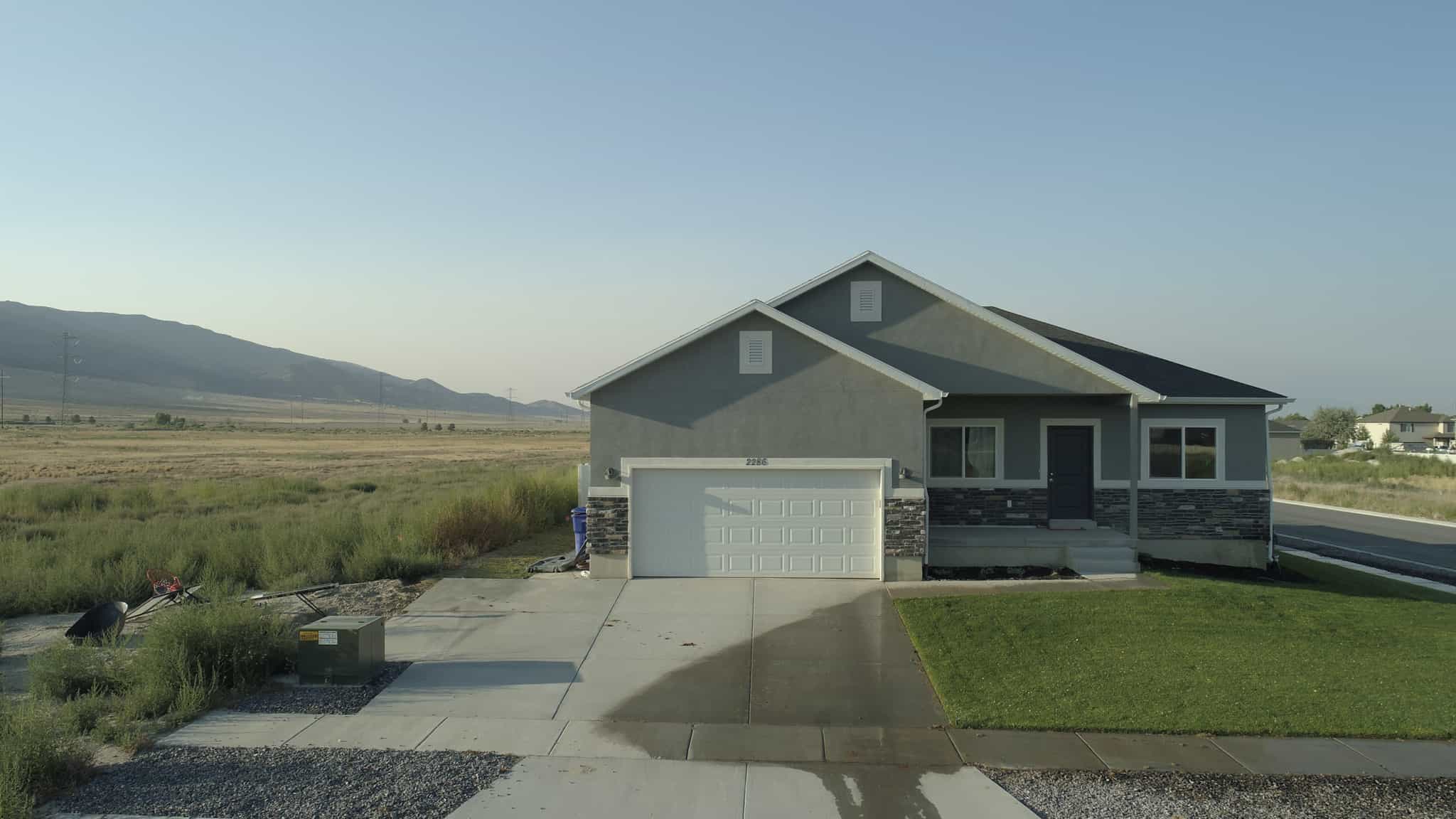 Front View of this 5-Bedroom,1280 Sq Ft Plan -187-1182