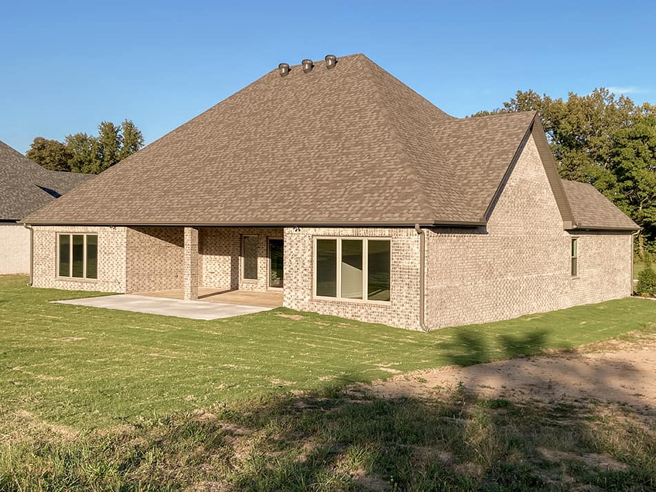 Rear View of this 4-Bedroom,2126 Sq Ft Plan -193-1045