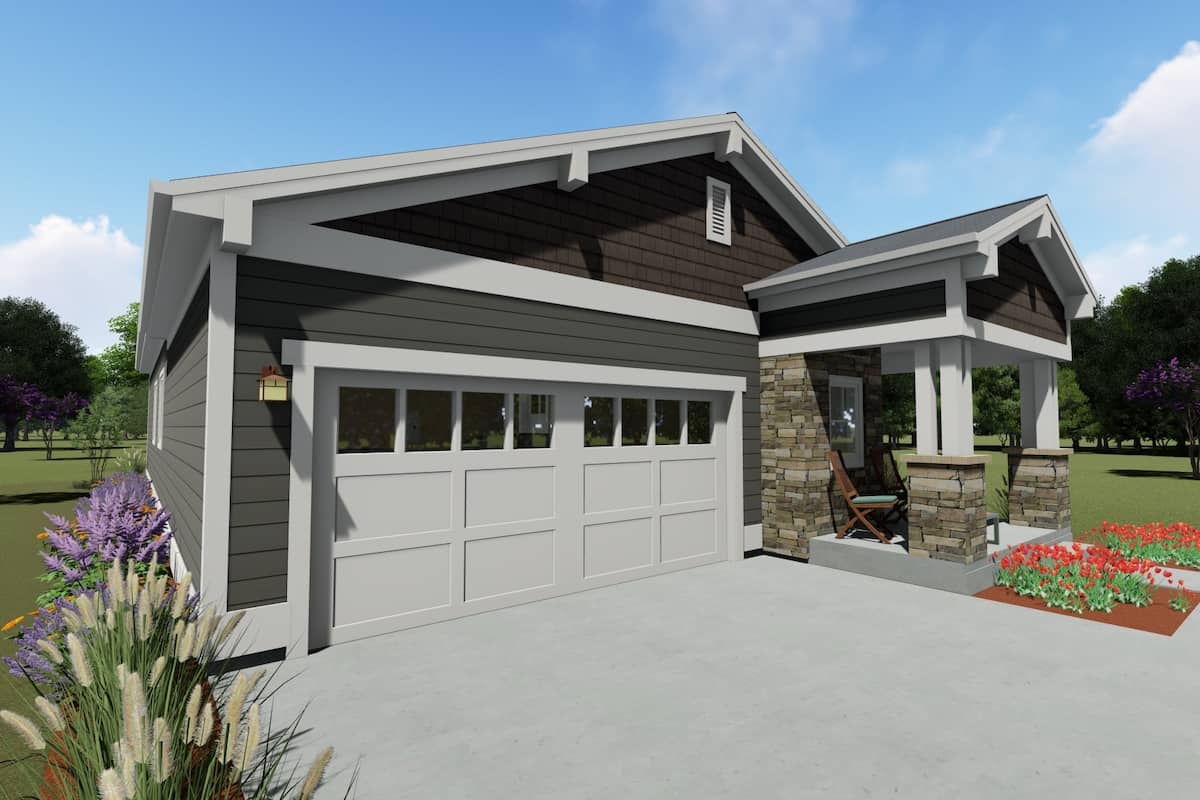 Garage of this 3-Bedroom, 1470 Sq Ft Plan - 194-1013