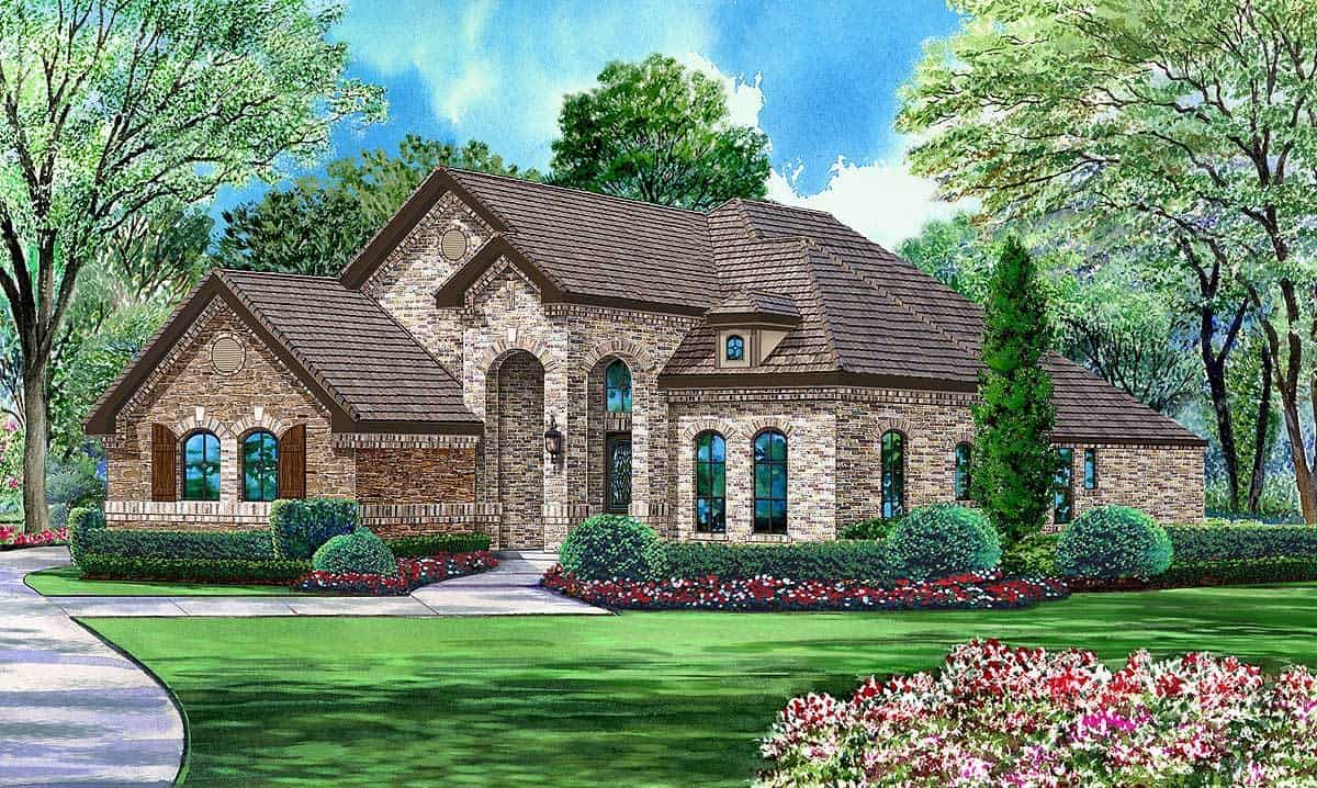Front elevation of Traditional home (ThePlanCollection: House Plan #195-1023)