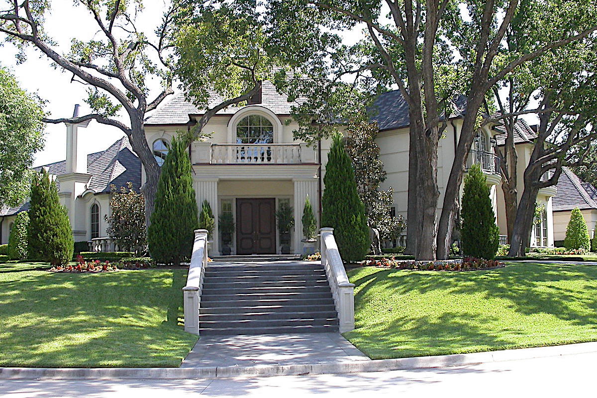 Front Door of this 3-Bedroom,7576 Sq Ft Plan -195-1282