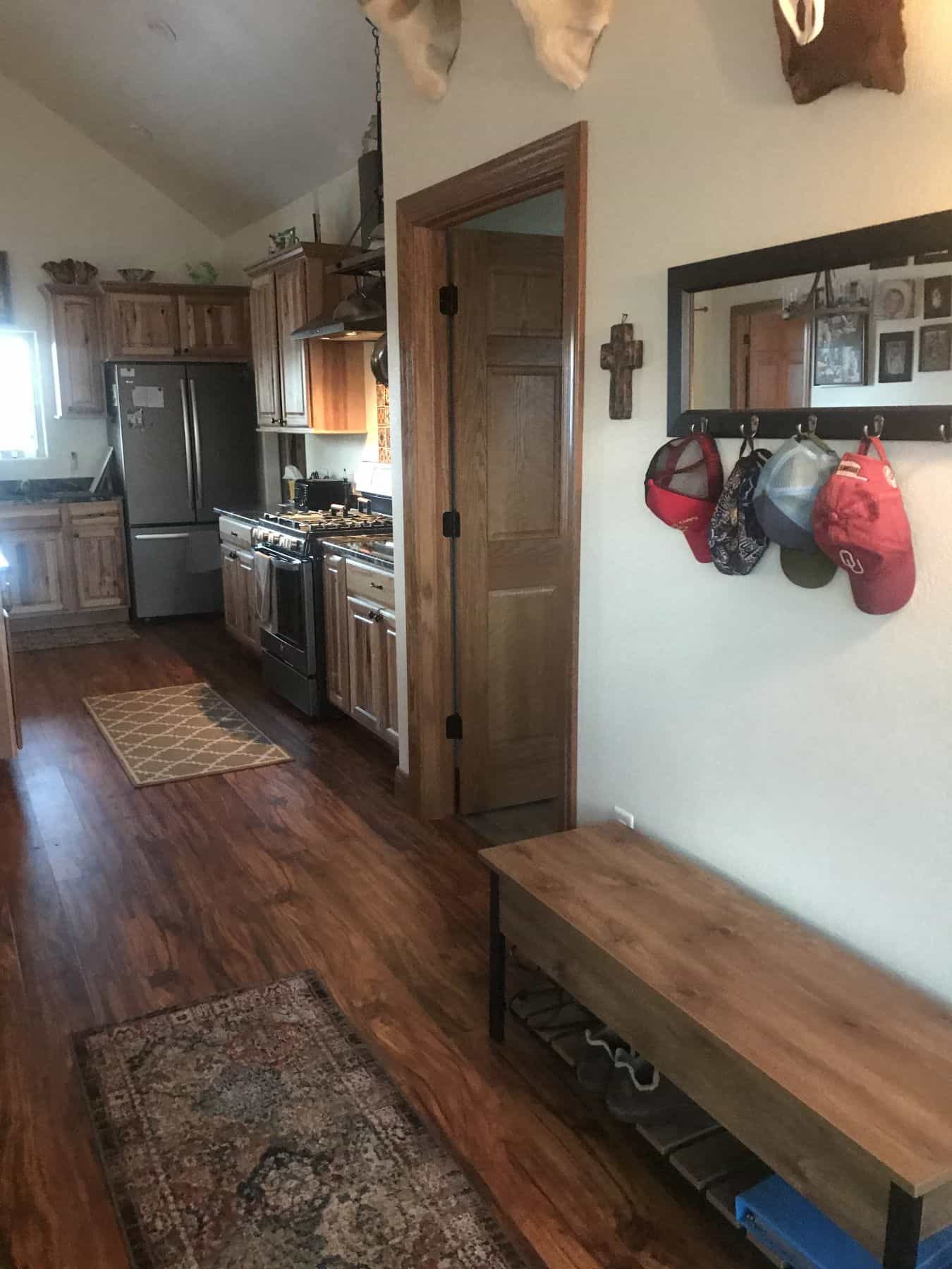 Home Interior Photograph of this 2-Bedroom,1650 Sq Ft Plan -196-1199