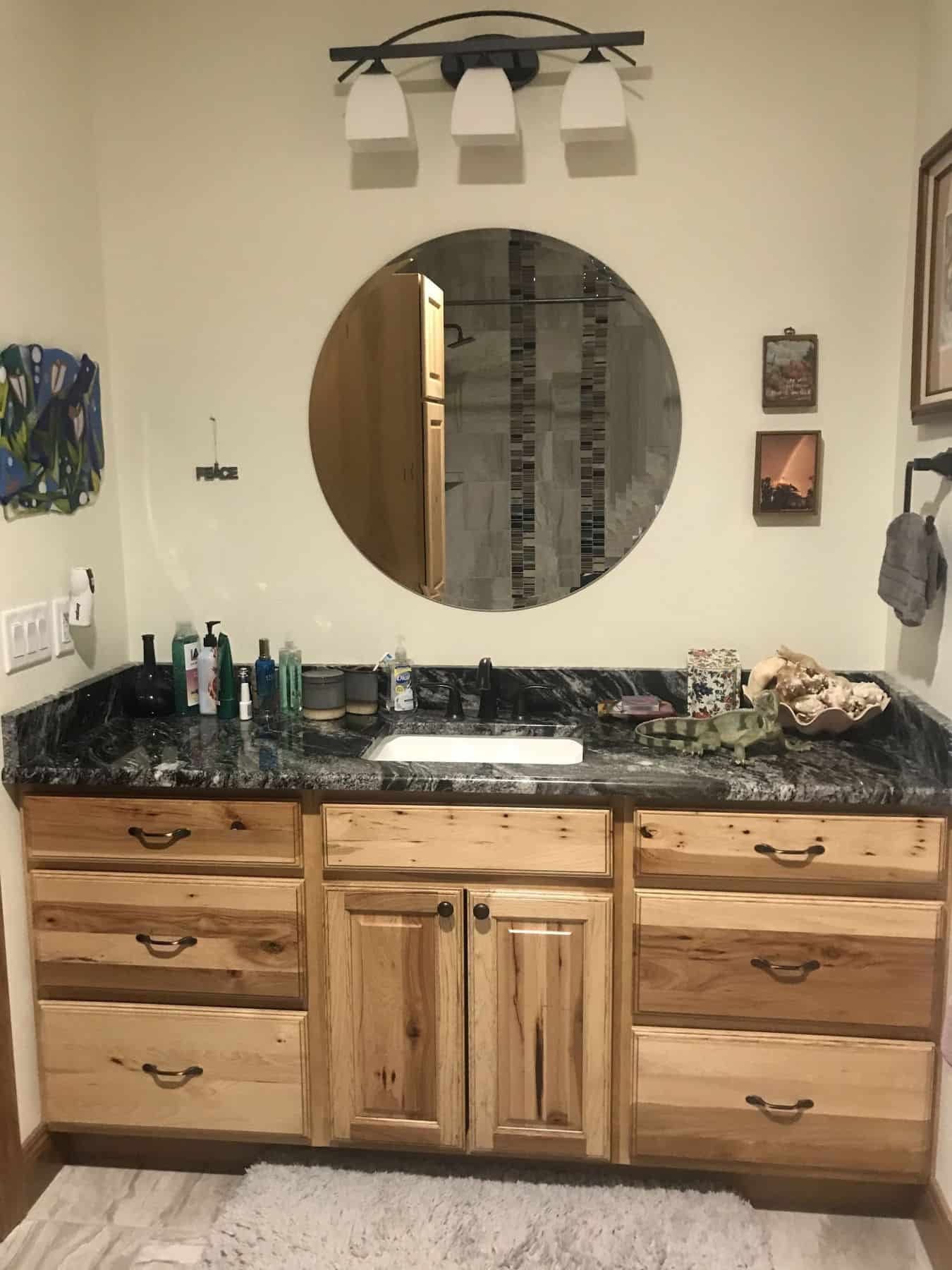 Bathroom of this 2-Bedroom,1650 Sq Ft Plan -196-1199