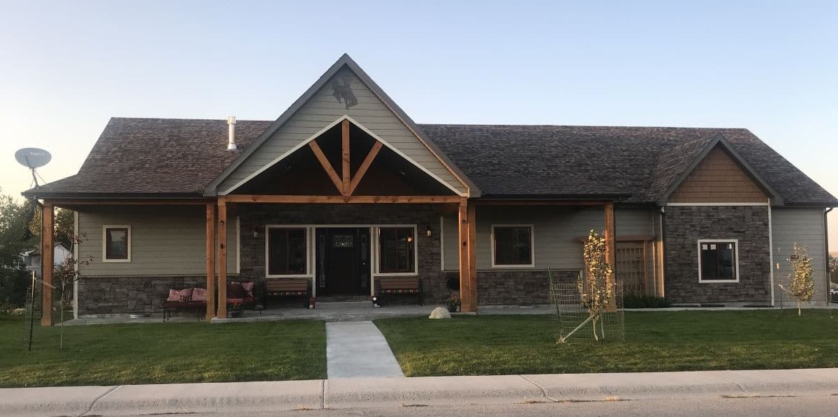 Front View of this 2-Bedroom,1650 Sq Ft Plan -196-1199