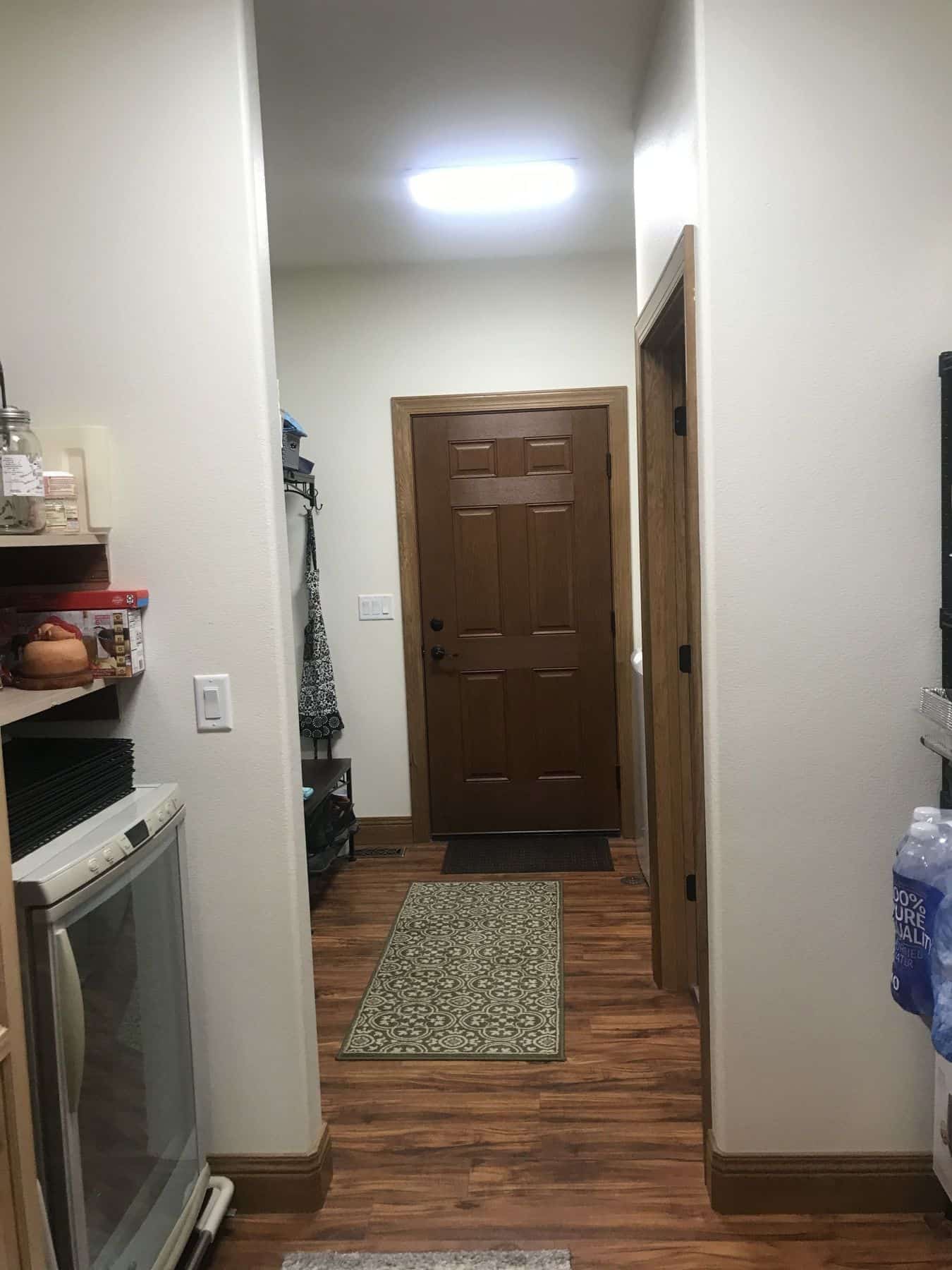 Home Interior Photograph of this 2-Bedroom,1650 Sq Ft Plan -196-1199