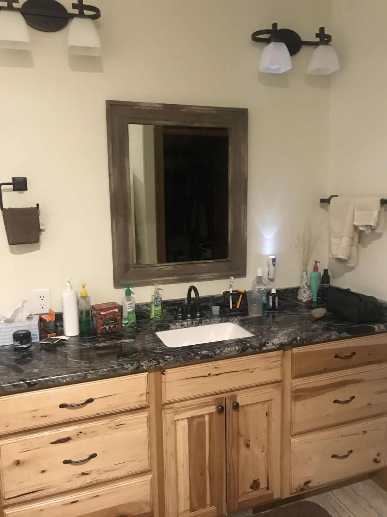 Bathroom of this 2-Bedroom,1650 Sq Ft Plan -196-1199