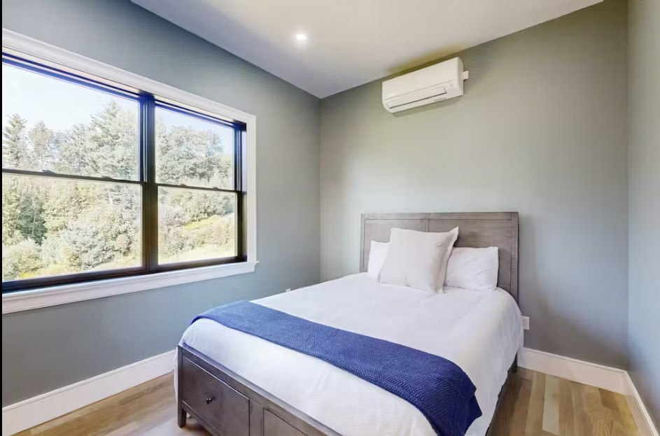 Bathroom of this 3-Bedroom,1770 Sq Ft Plan -196-1281