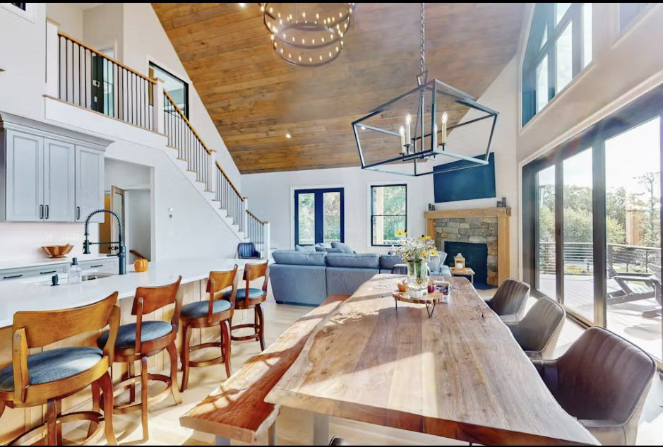 Dining Room of this 3-Bedroom,1770 Sq Ft Plan -196-1281