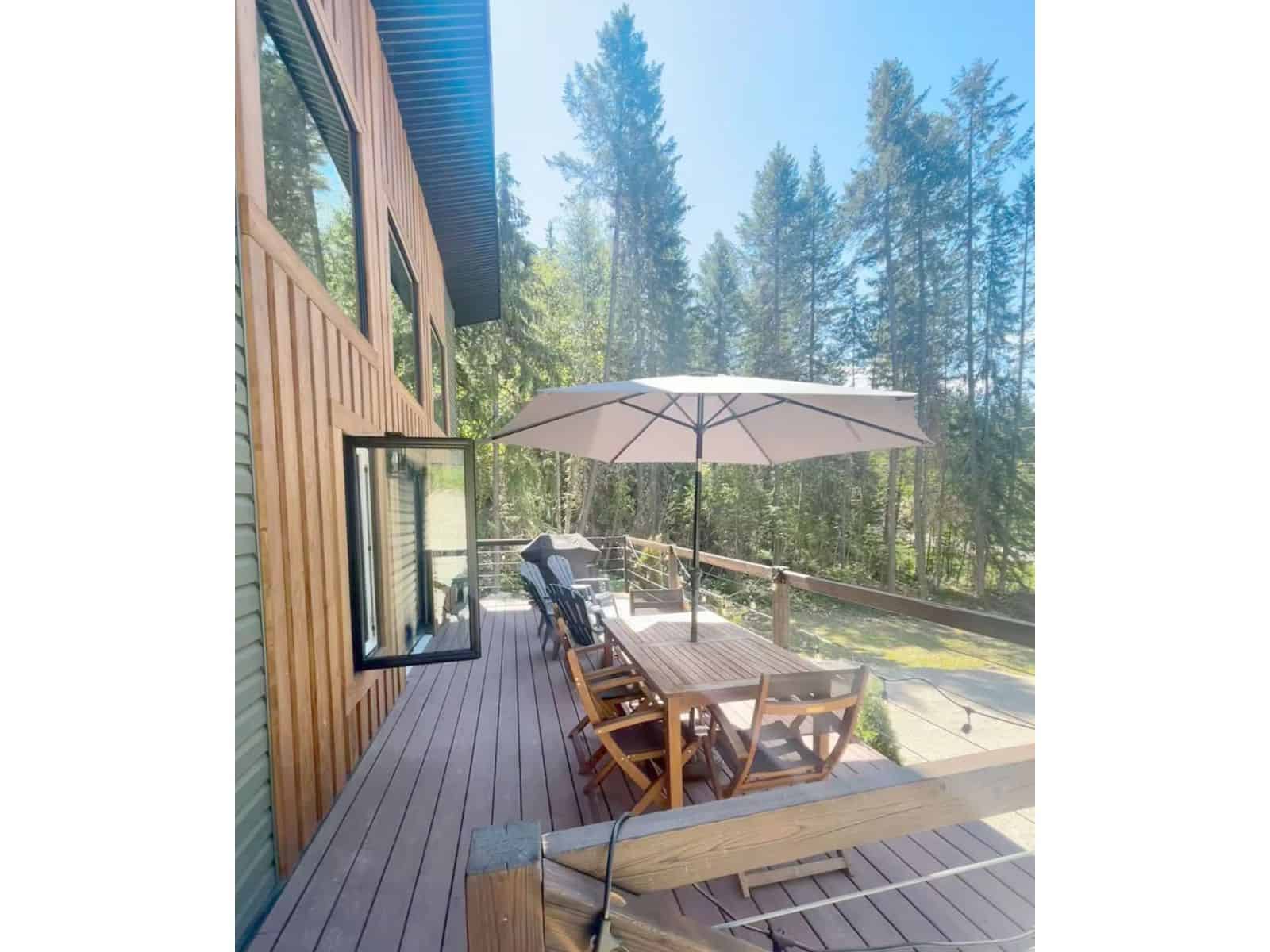 Deck of this 2-Bedroom,1308 Sq Ft Plan -196-1886