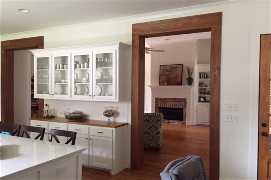 197-1010: Home Interior Photograph-Kitchen