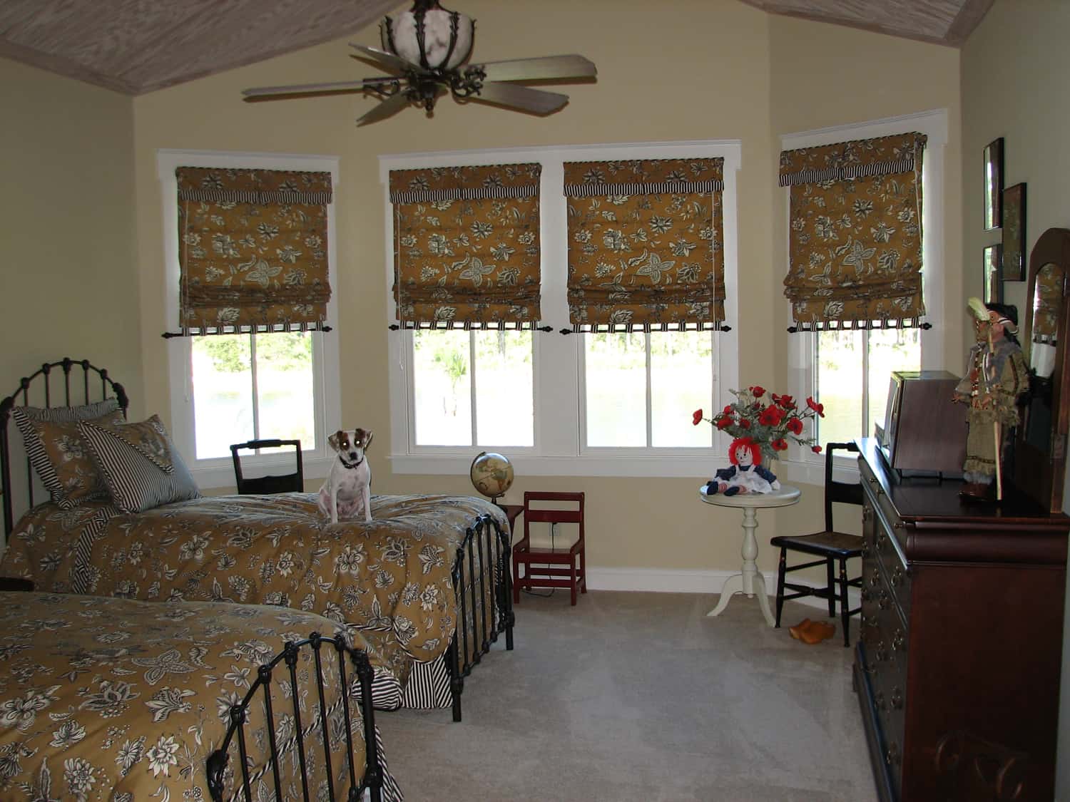 Bedroom of this 4-Bedroom,3318 Sq Ft Plan -198-1039