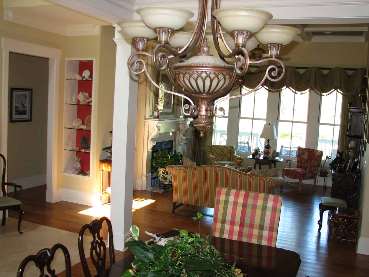 Dining Room of this 4-Bedroom,3318 Sq Ft Plan -198-1039