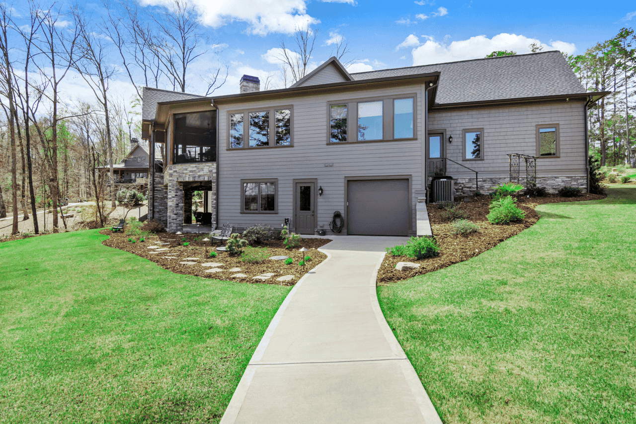 Left Side View of this 4-Bedroom,4042 Sq Ft Plan -198-1182
