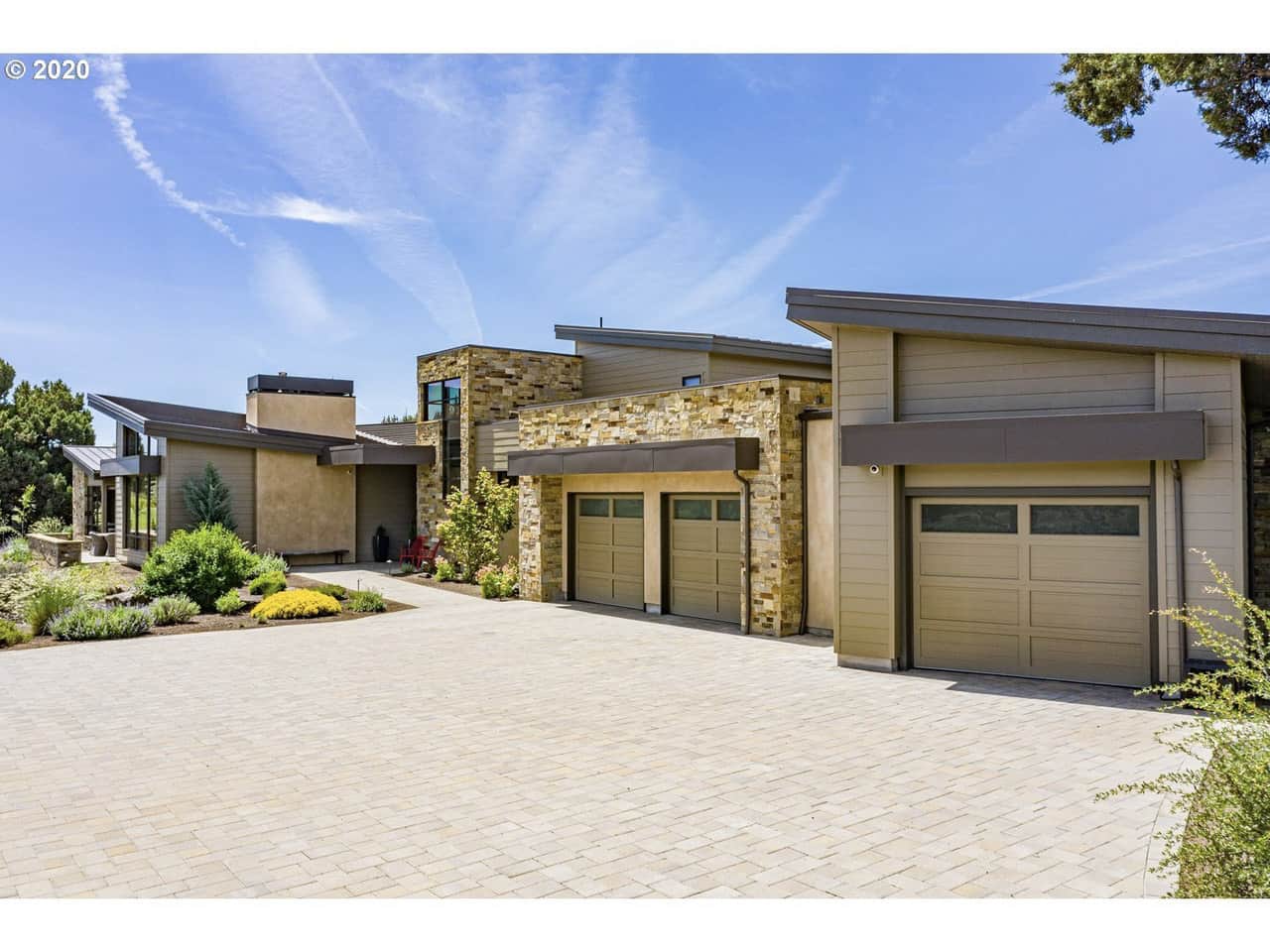 Garage of this 4-Bedroom,4682 Sq Ft Plan -202-1034