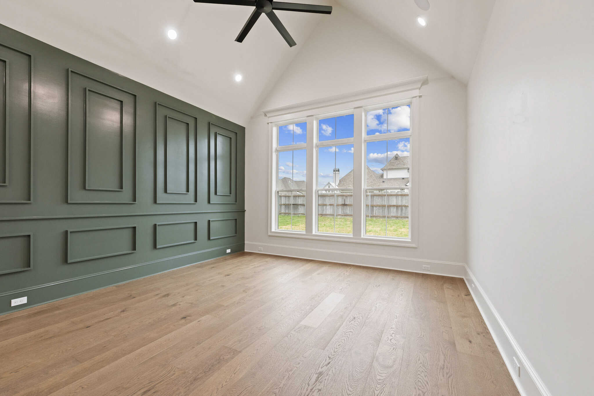 Dining Room of this 4-Bedroom,3410 Sq Ft Plan -204-1059