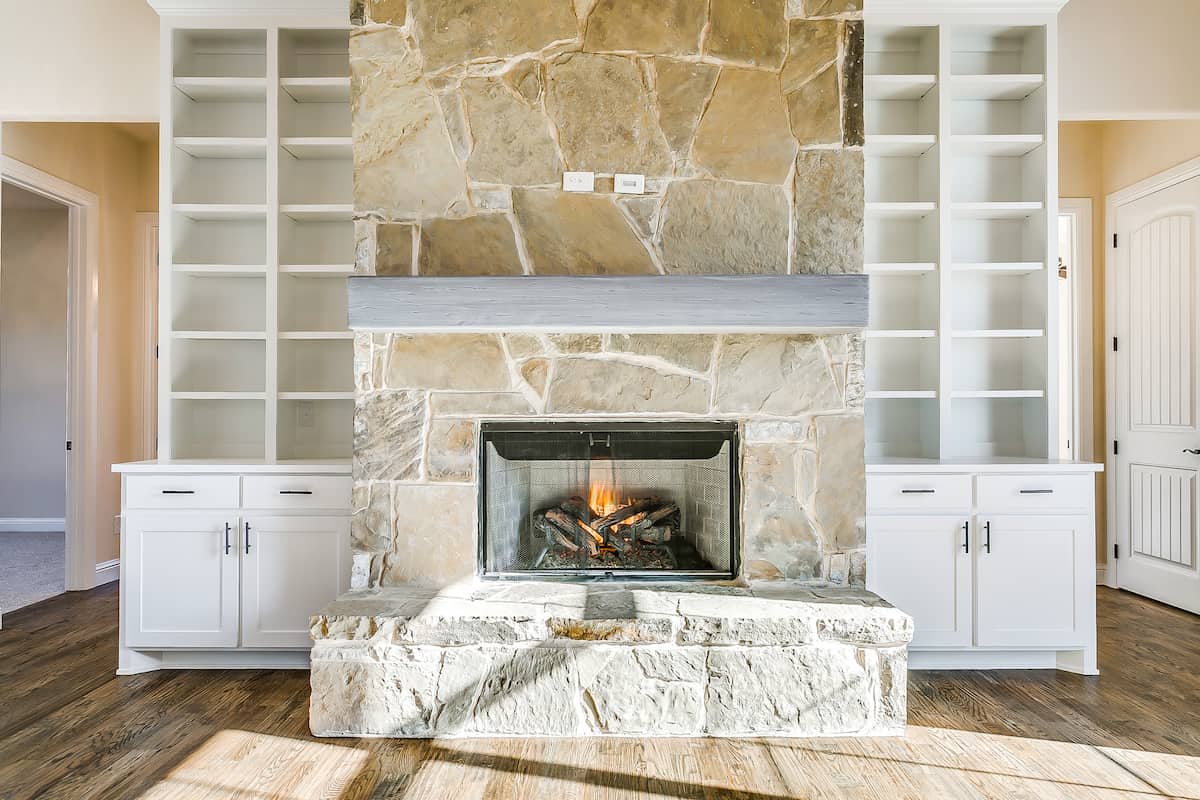 Great Room: Fireplace of this 4-Bedroom,2765 Sq Ft Plan -206-1048