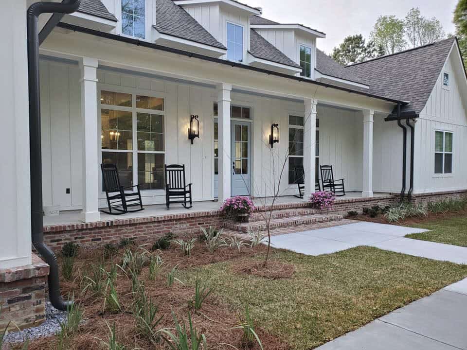 Porch of this 4-Bedroom,2514 Sq Ft Plan -206-1098