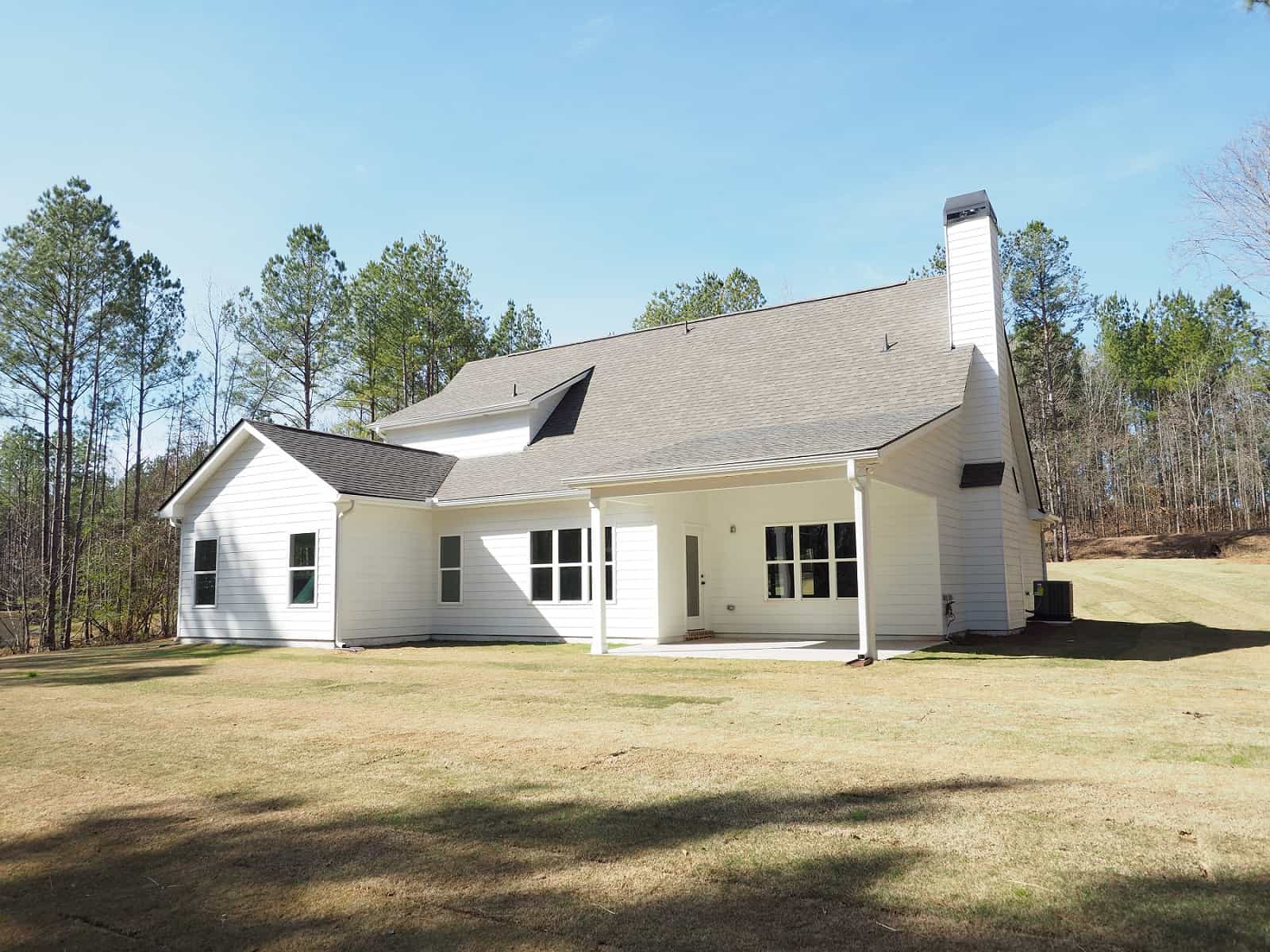Rear View of this 4-Bedroom,2373 Sq Ft Plan -213-1018