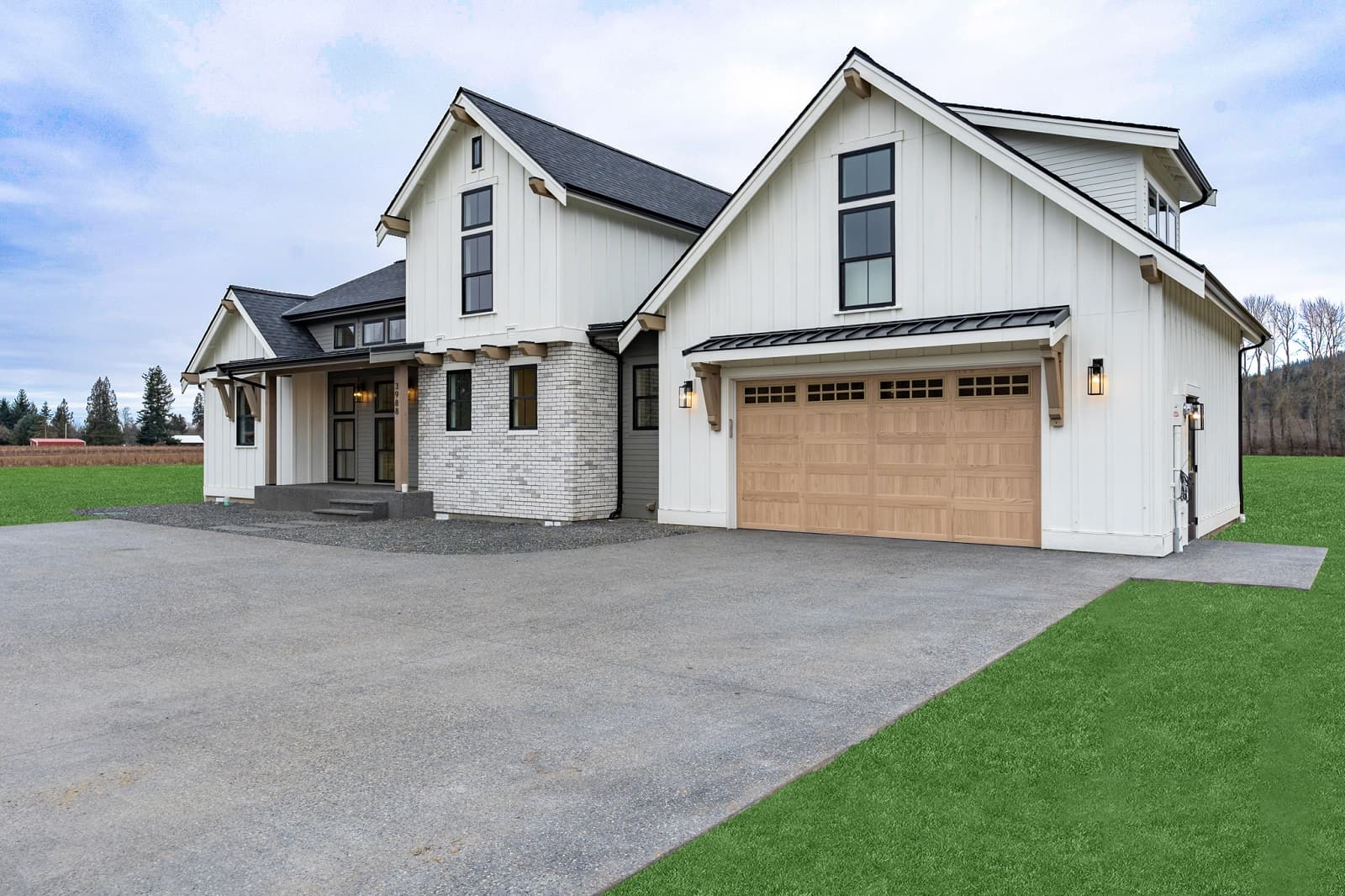 Right Side View of this 3-Bedroom,2490 Sq Ft Plan -214-1001