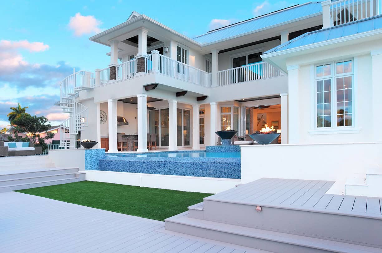 Rear View of this 4-Bedroom,4450 Sq Ft Plan -219-1015