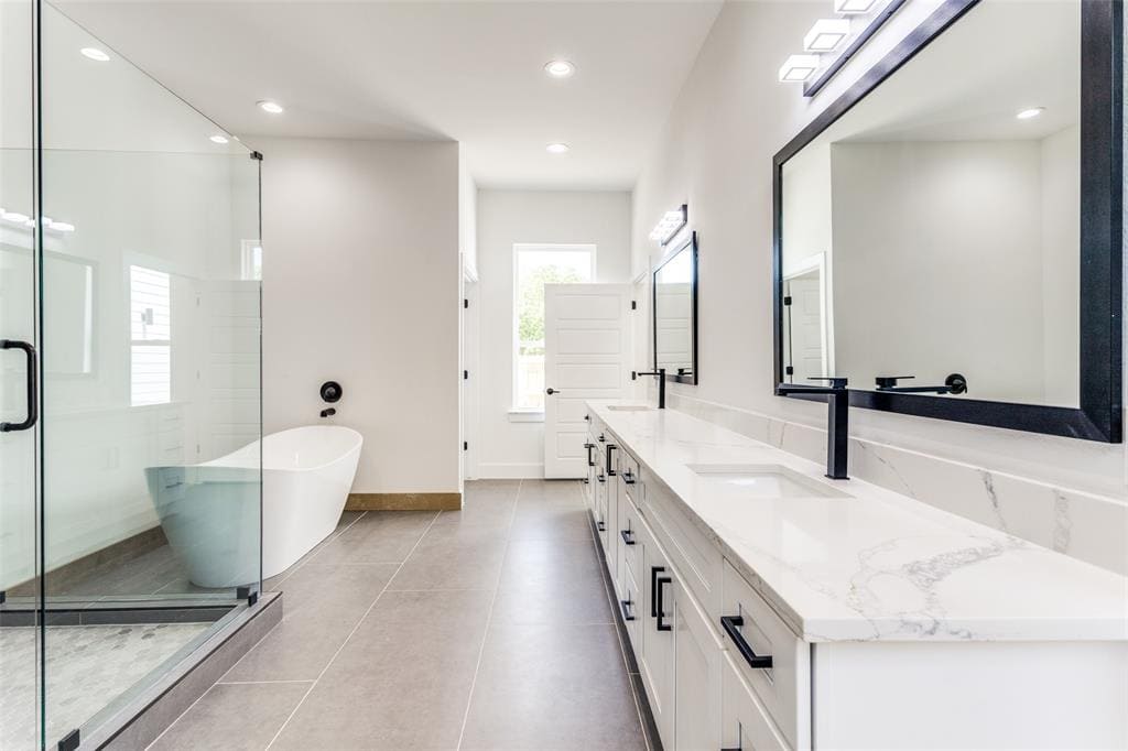 Master Bathroom of this 4-Bedroom,2877 Sq Ft Plan -223-1014