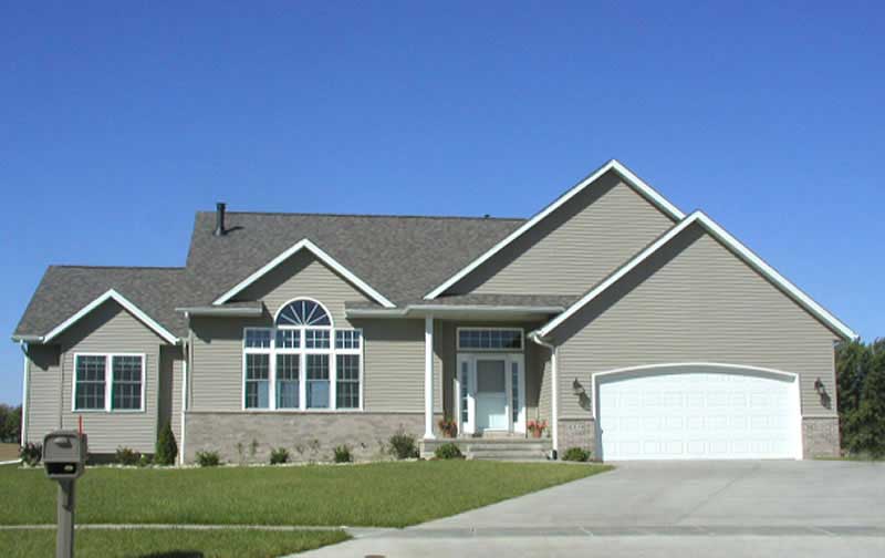 3-Bedroom, 2147 Sq Ft Ranch Home Plan - 101-1157 - Main Exterior