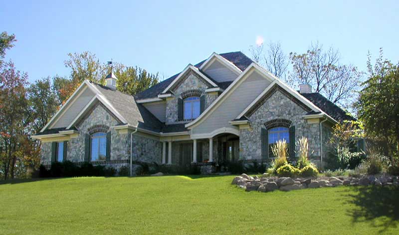 4-Bedroom, 3259 Sq Ft European House Plan - 101-1391 - Front Exterior