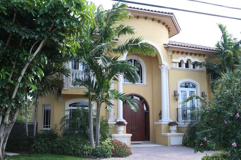 6-Bedroom, 6679 Sq Ft Luxury Home Plan - 107-1207 - Main Exterior