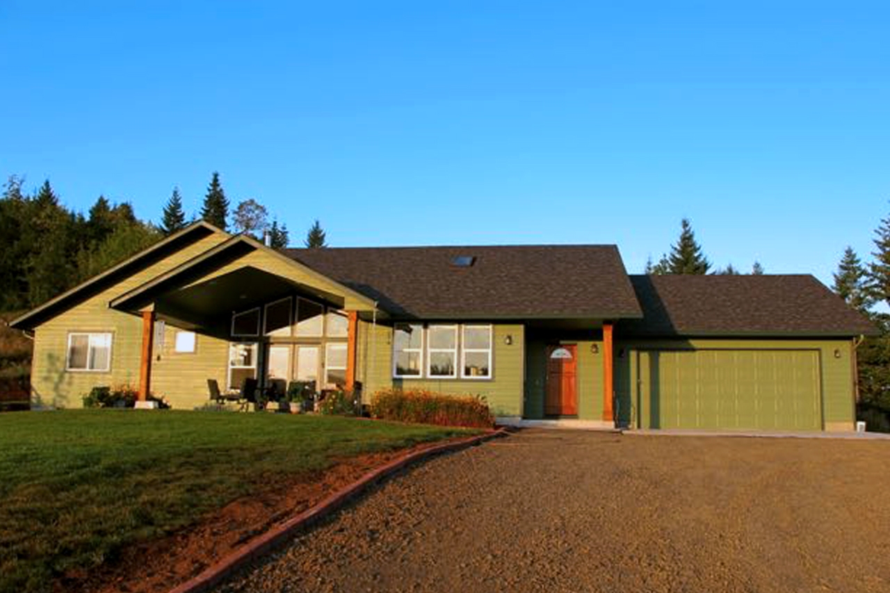 3-Bedroom, 2086 Sq Ft Ranch Home Plan - 108-1787 - Main Exterior