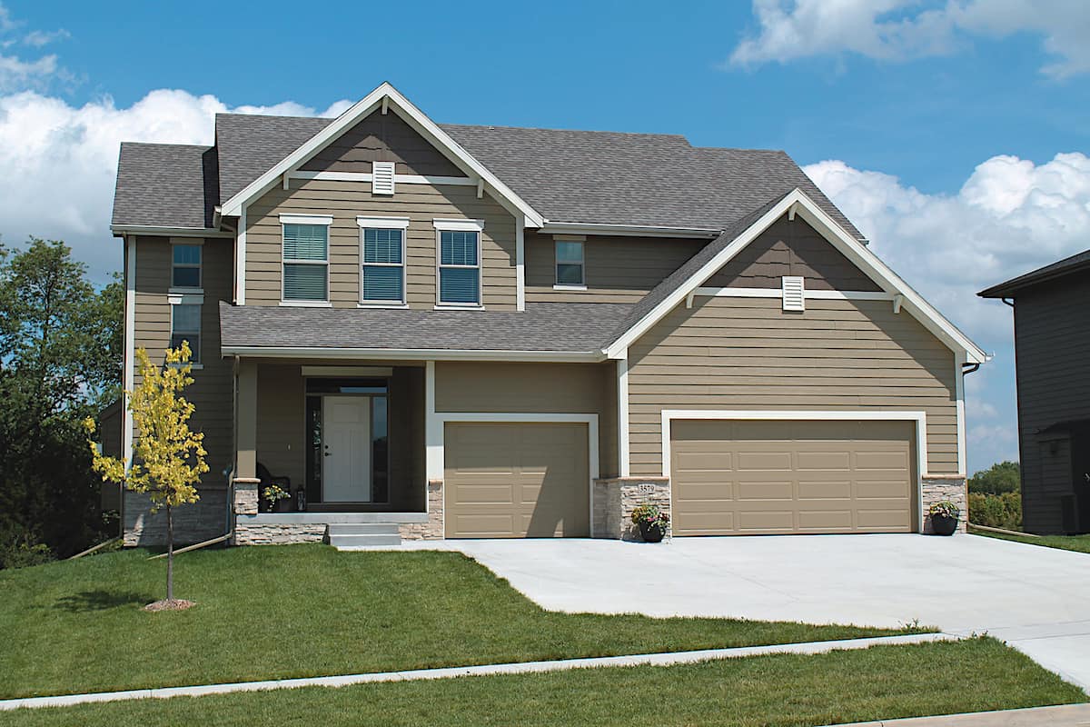 4-Bedroom, 2195 Sq Ft Traditional Home - Plan #120-2632 - Main Exterior