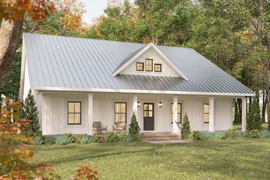 Modern Farmhouse Floor Plan - 3 Bedrms, 2 Baths - 2000 Sq Ft - #123-1153