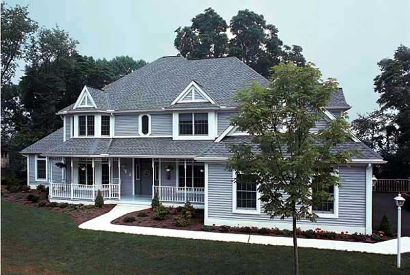 4-Bedroom, 4217 Sq Ft Country House Plan - 131-1184 - Front Exterior