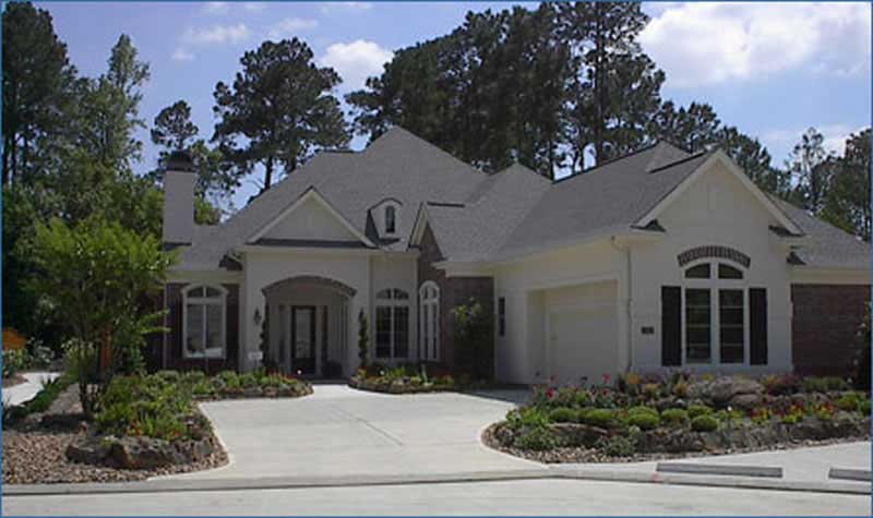 3-Bedroom, 2927 Sq Ft Ranch House Plan - 134-1231 - Front Exterior