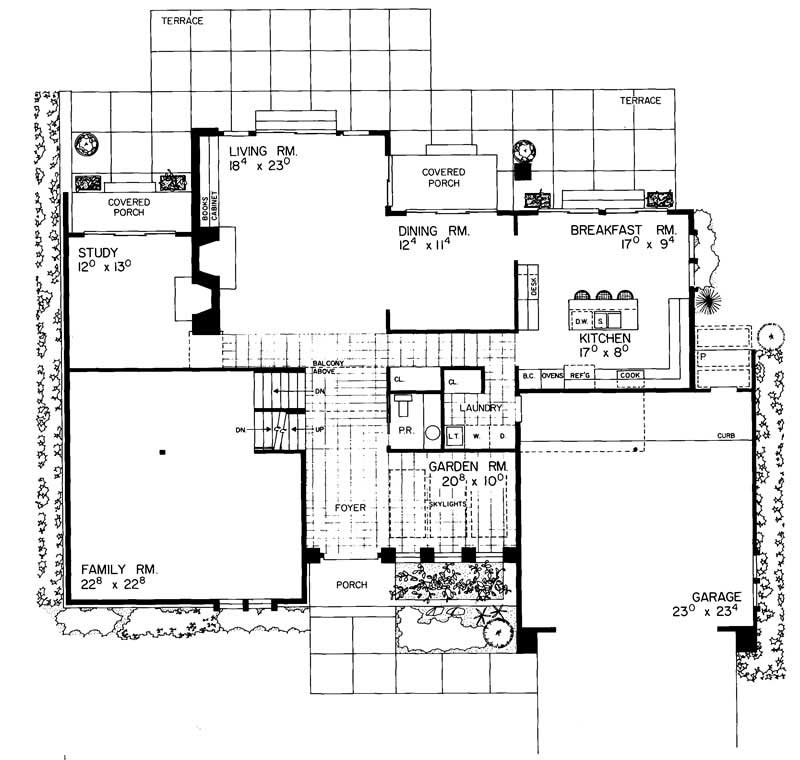 MAIN LEVEL FLOOR PLAN