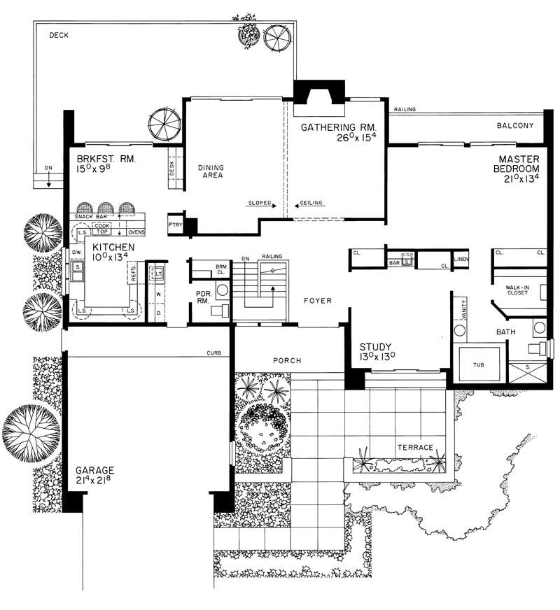 MAIN LEVEL FLOOR PLAN