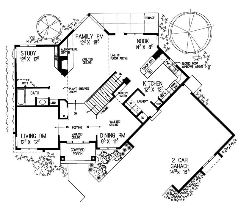 MAIN LEVEL FLOOR PLAN