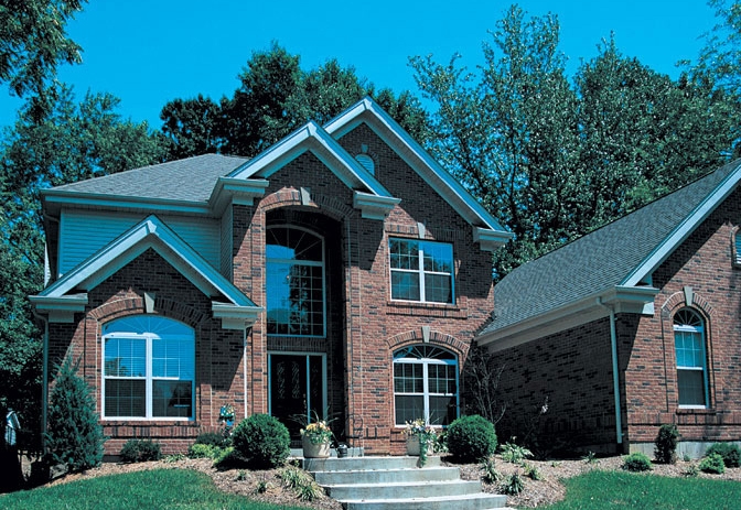 4-Bedroom, 2614 Sq Ft Traditional Home Plan - 138-1081 - Main Exterior