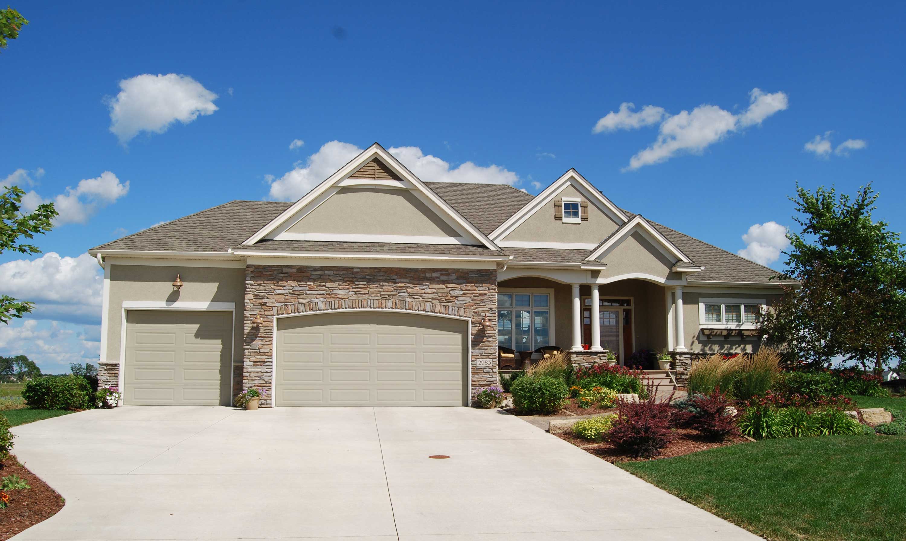 3-Bedroom, 3465 Sq Ft Country House Plan - 146-1169 - Front Exterior