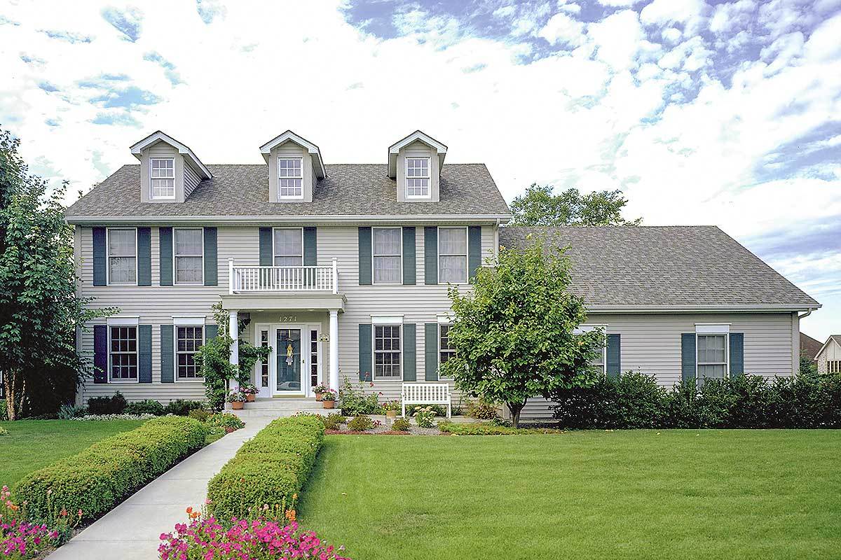 4-Bedroom, 2508 Sq Ft Colonial House Plan - 146-1263 - Front Exterior