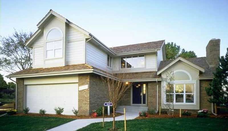 3-Bedroom, 2170 Sq Ft Contemporary House Plan - 146-1468 - Front Exterior