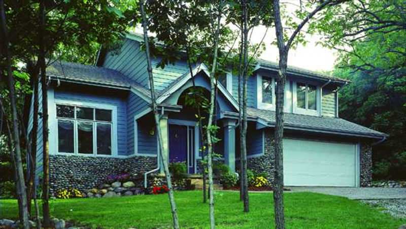 3-Bedroom, 2445 Sq Ft Country House Plan - 146-2544 - Front Exterior