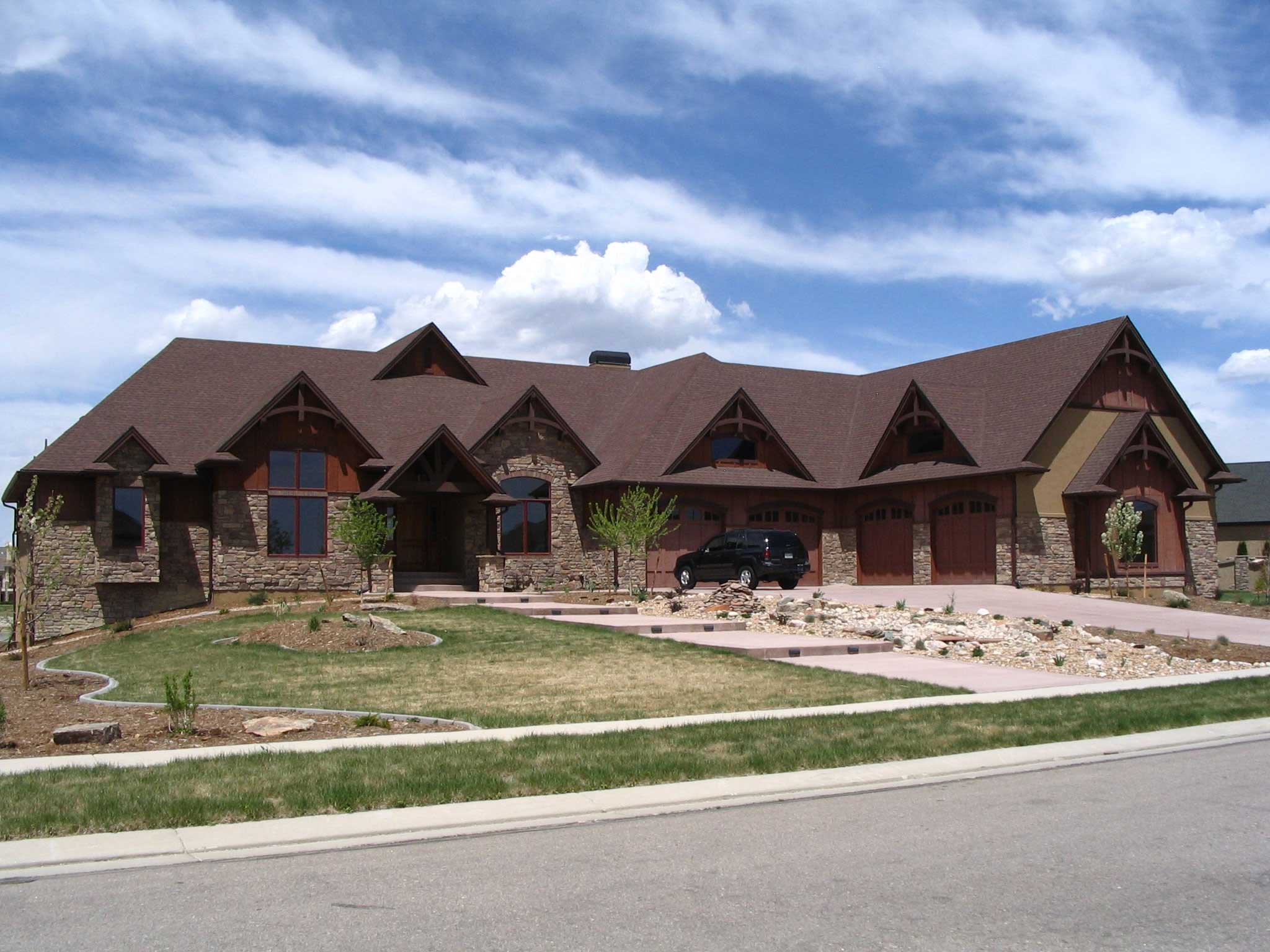 4-Bedroom, 6732 Sq Ft Country House Plan - 161-1004 - Front Exterior