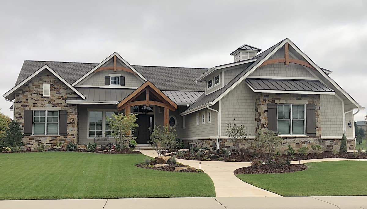 2–4-Bedroom, 2627–4250 Sq Ft Rustic Ranch Home - Plan #161-1150 - Main Exterior