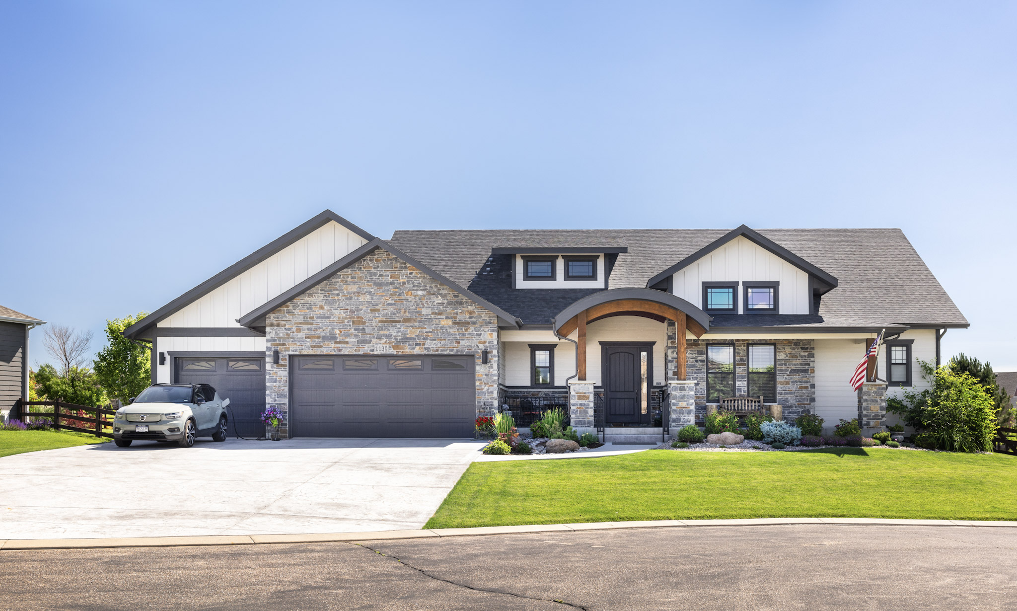 Contemporary House Plan - 2-4 Bedrms, 2.5-4.5 Baths - 2188-3610 Sq Ft - #161-1212