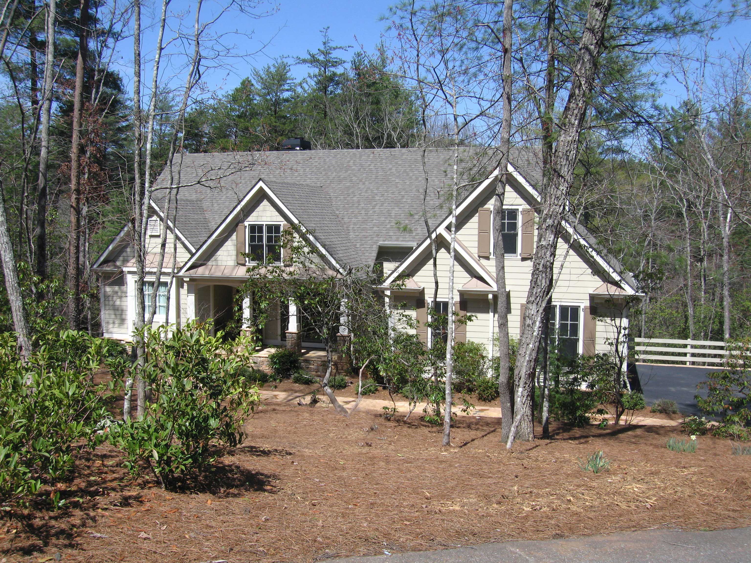 3-Bedroom, 2553 Sq Ft Country Home Plan - 163-1005 - Main Exterior