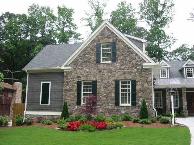 4-Bedroom, 4718 Sq Ft Craftsman House Plan - 163-1006 - Front Exterior