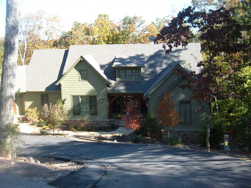 4-Bedroom, 3728 Sq Ft Craftsman House Plan - 163-1024 - Front Exterior