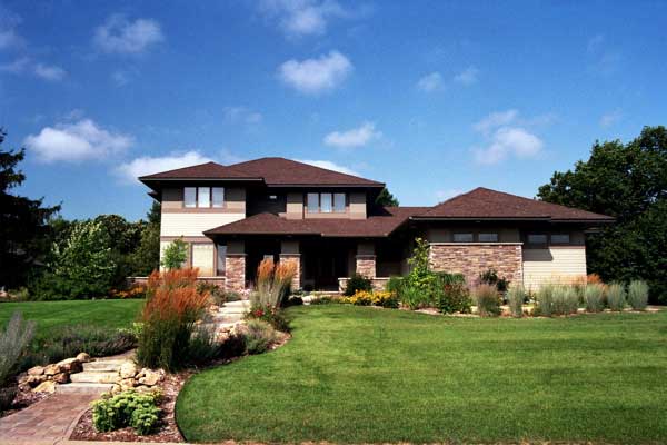 3-Bedroom, 2896 Sq Ft European House Plan - 165-1037 - Front Exterior