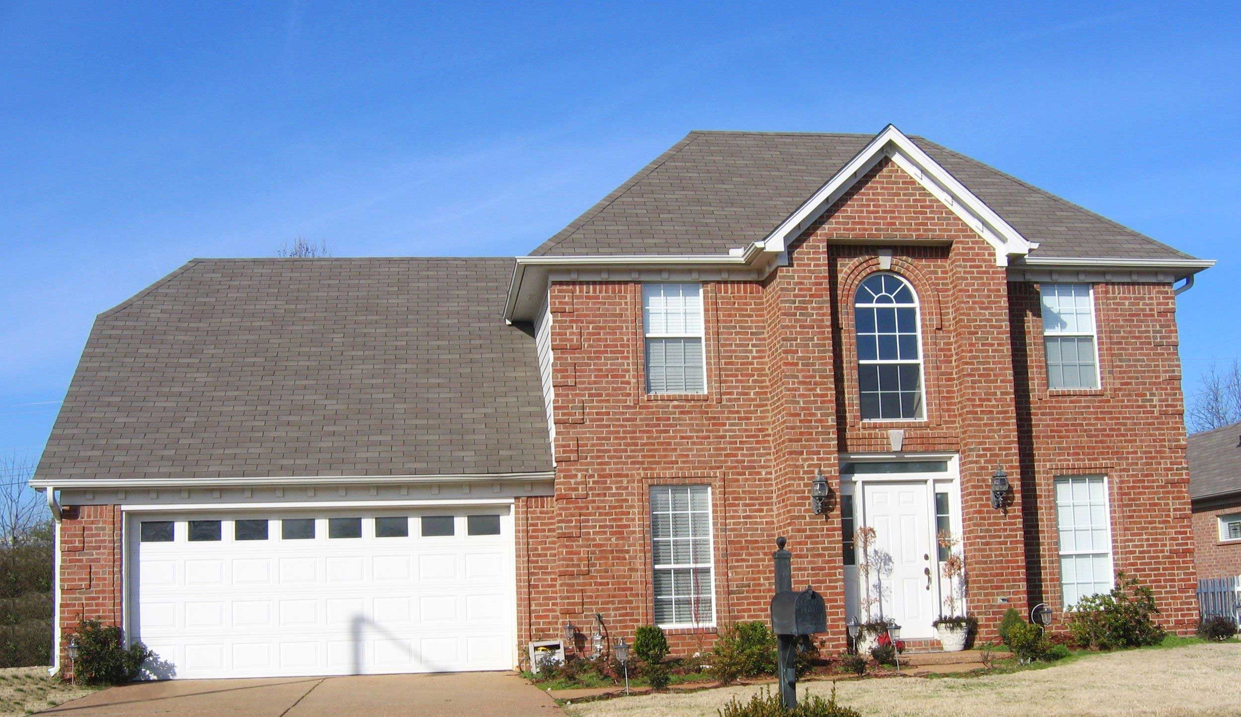 3-Bedroom, 1964 Sq Ft Traditional House Plan - 170-1087 - Front Exterior