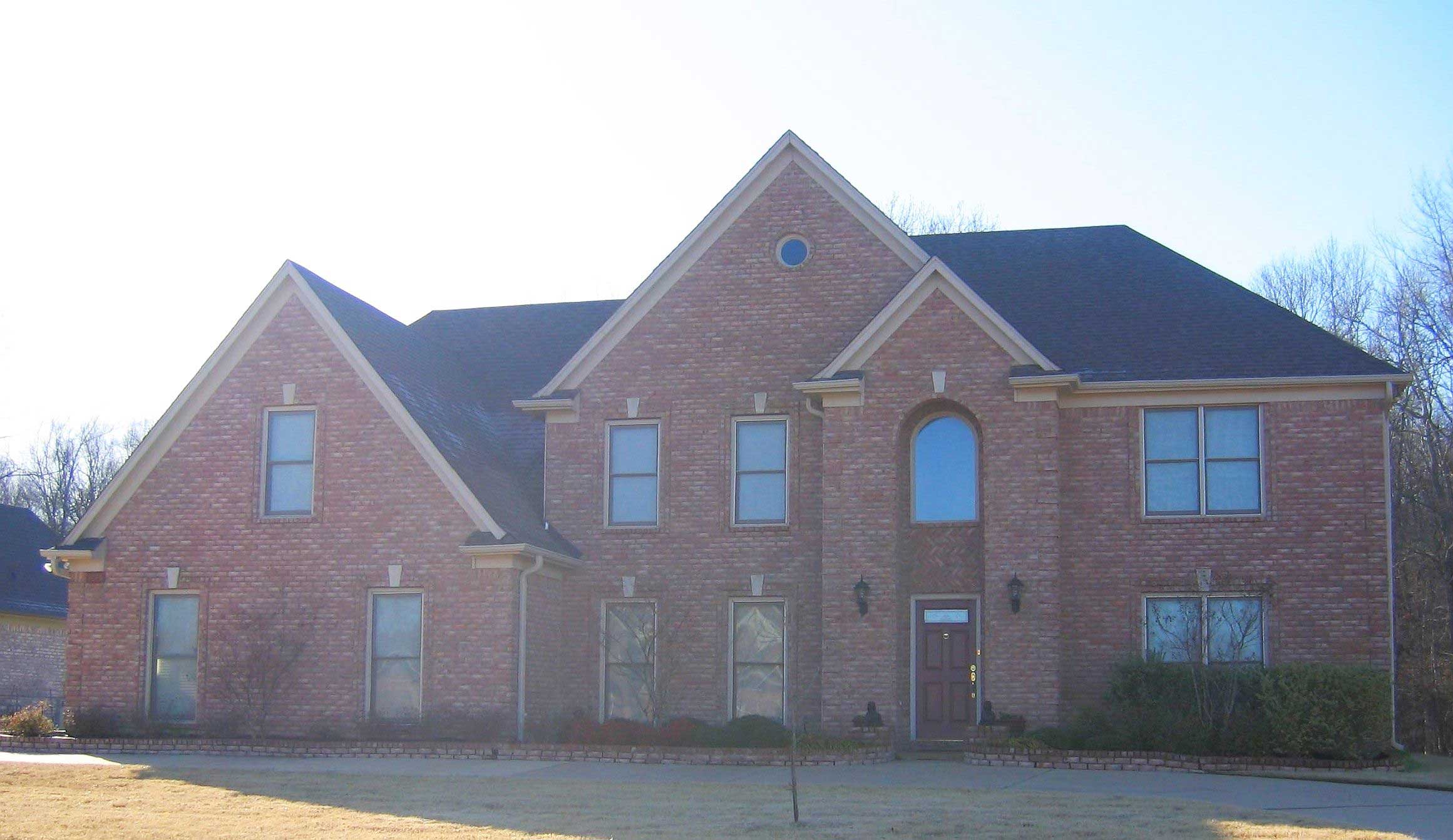 4-Bedroom, 2702 Sq Ft Traditional House Plan - 170-1144 - Front Exterior